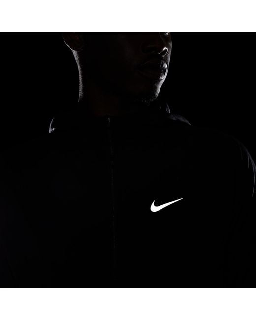 Nike Blue Miler Repel Running Jacket for men