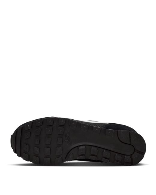 Nike Black Md Runner 2