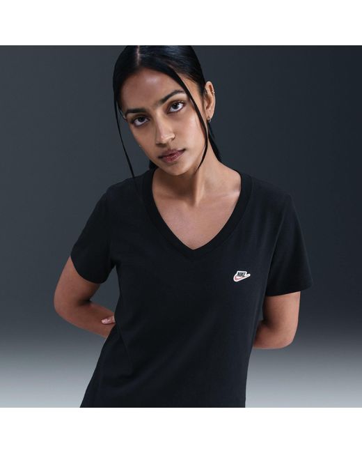 Nike Black Club V T-Shirt