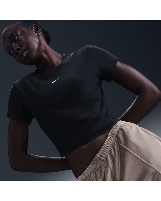 Nike Black Chill Crop Tee