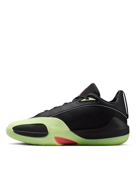 Nike Green Jordan Triangle Sn63 for men
