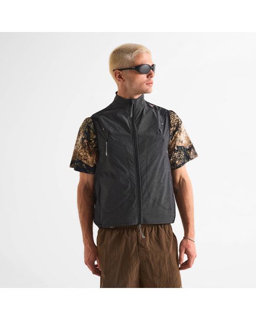 Roa Black Numb Commuting Performance Running Vest for men