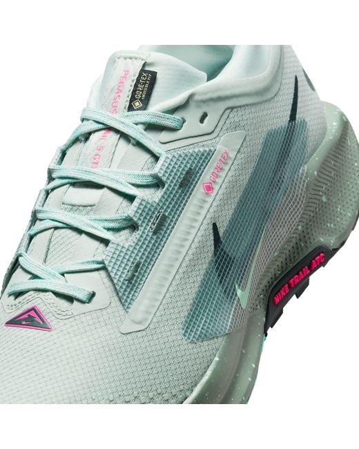 Nike Green Pegasus Trail 5 Gore-Tex Running Shoes for men