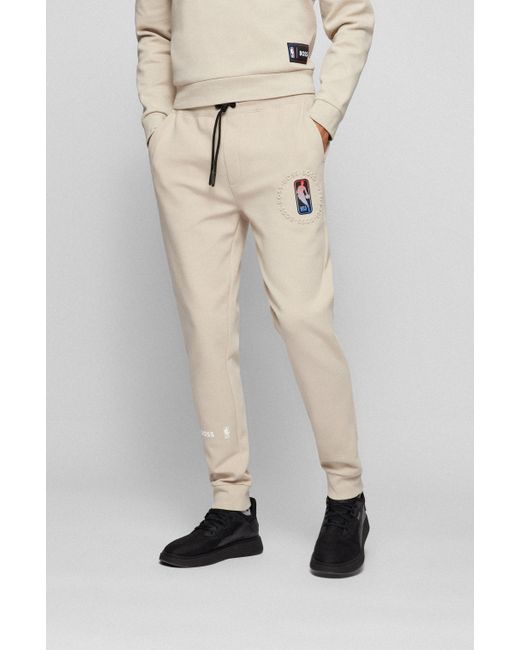 Bas de survêtement en coton mélangé NBA & avec logo audacieux BOSS by HUGO  BOSS pour homme en coloris Neutre | Lyst