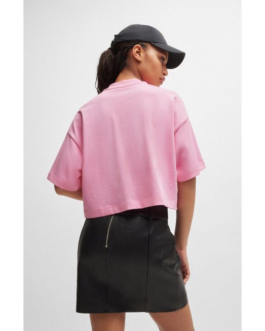 HUGO Pink Relaxed-Fit T-Shirt aus Baumwolle in Cropped-Länge mit Stack-Logo