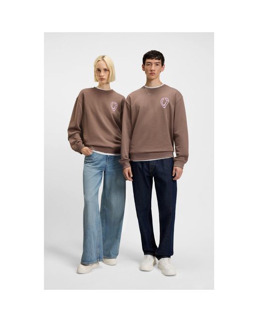 HUGO Brown All-Gender Sweatshirt With Happy Artwork