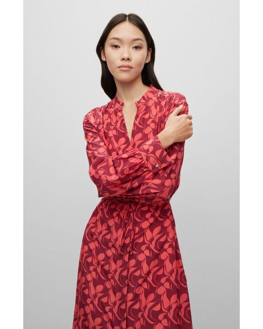 BOSS by HUGO BOSS Langarm-Kleid aus Seiden-Crêpe-de-Chine mit Blätter-Print  in Rot | Lyst DE