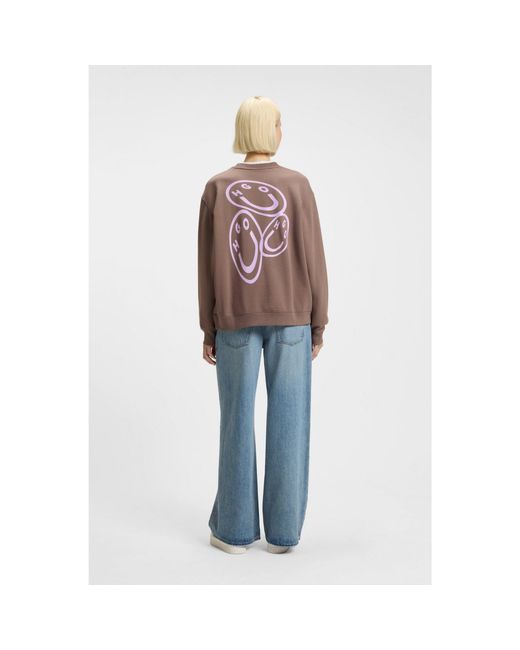 HUGO Brown All-Gender Sweatshirt With Happy Artwork