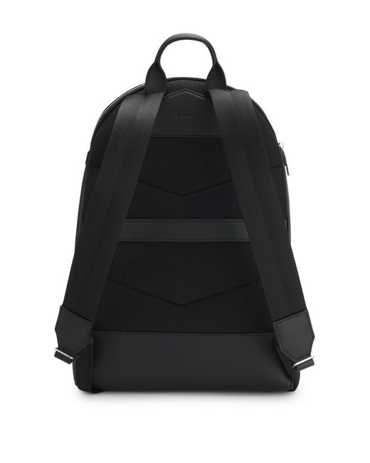 Boss Rugtas Van Generfd Italiaans Leer Met Reliëflogo in het Black voor heren