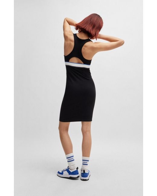 HUGO Black Slim-Fit Kleid aus Stretch-Baumwolle mit Logo-Einsatz
