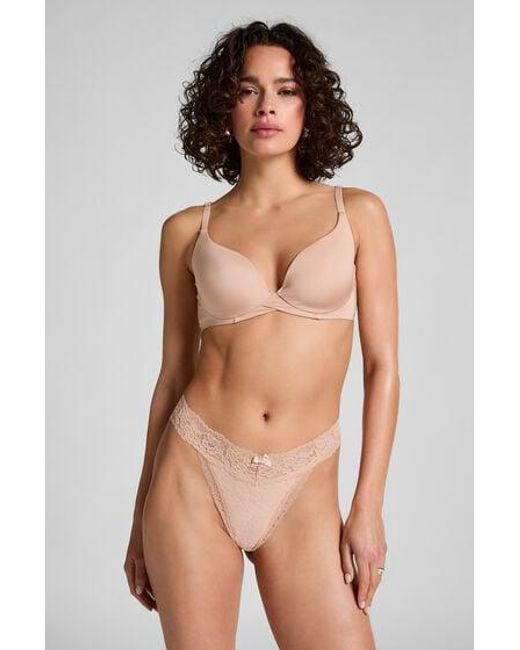 Hunkemöller String Madison in het Natural