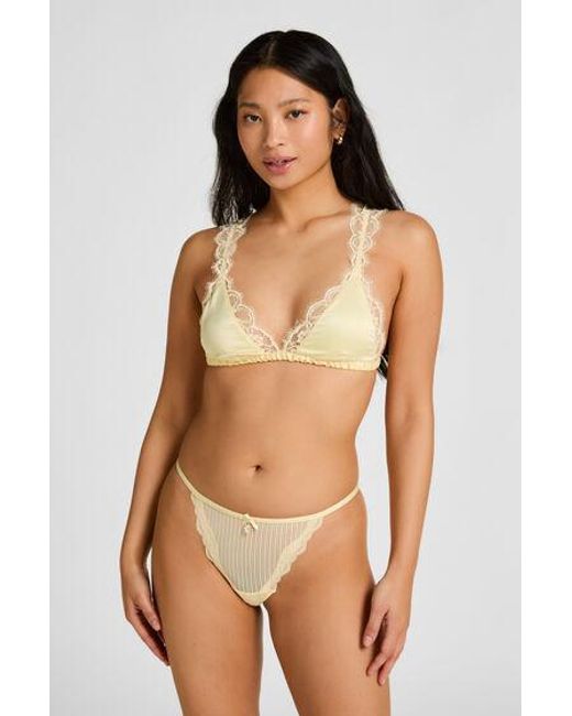 Hunkemöller String Fruity in het Brown