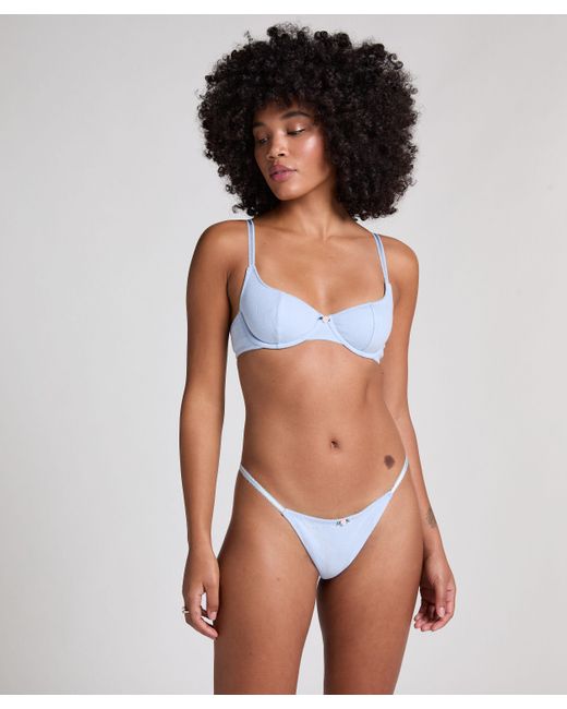 String pointelle Hunkemöller en coloris Blue