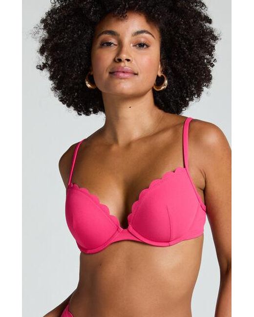 Hunkemöller Voorgevormde Push-up Beugel Bikinitop Scallop Cup A - E in het Pink