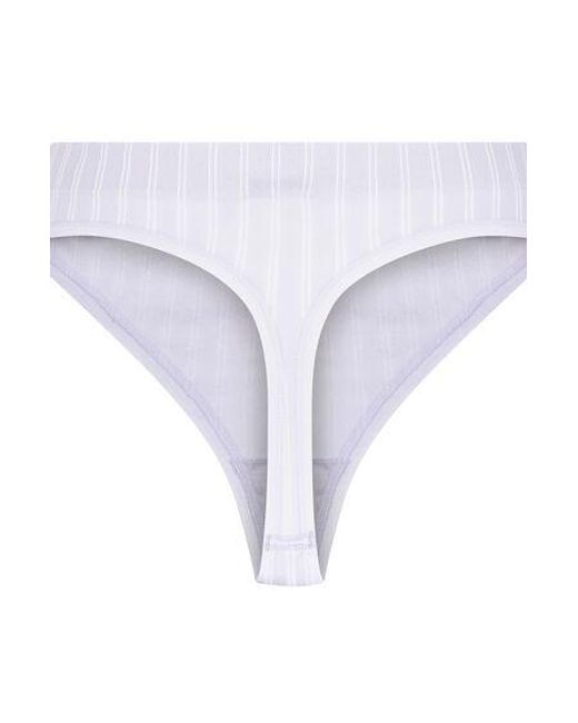 Hunkemöller String Dide in het White