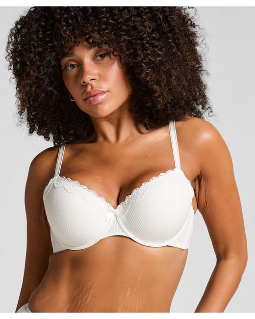 Sujetador con aros preformado Lola Hunkemöller de color White