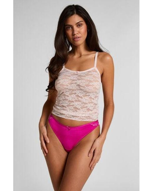 Hunkemöller String Caro in het Red