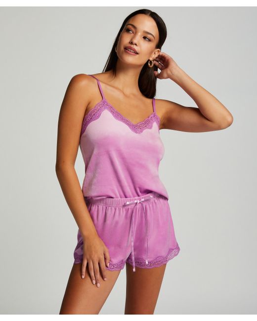Hunkemöller Purple Shorts aus Velours mit Spitze