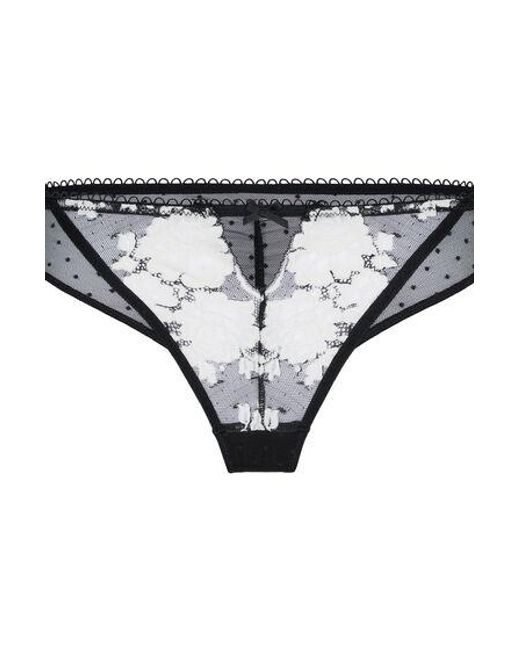 Hunkemöller String Lindi in het Brown