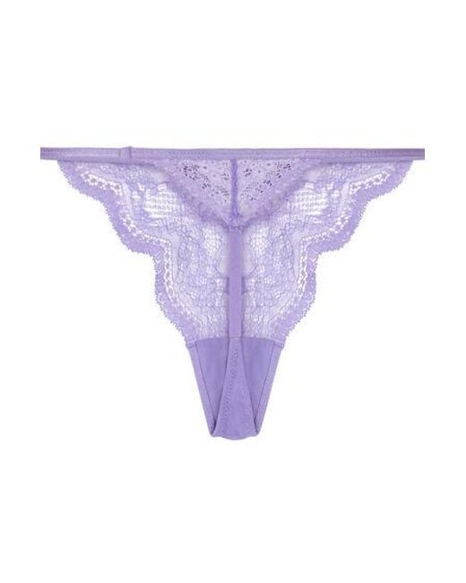 Hunkemöller String Isabelle in het Red