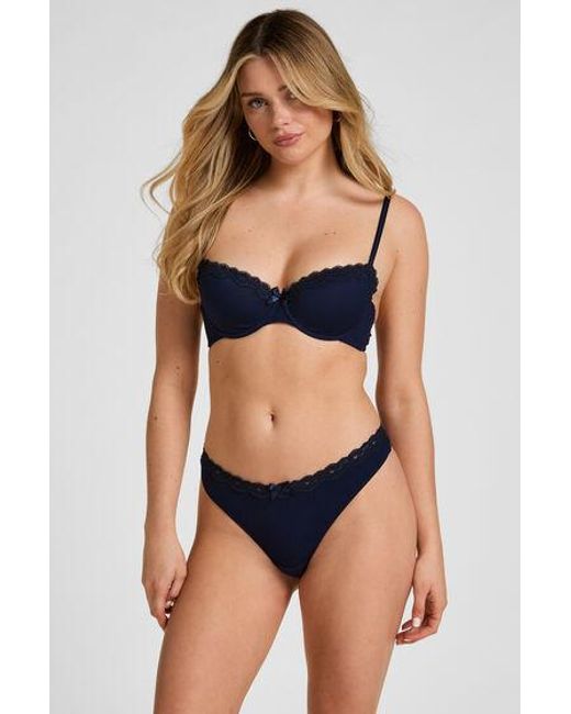 Hunkemöller String Lola in het Blue