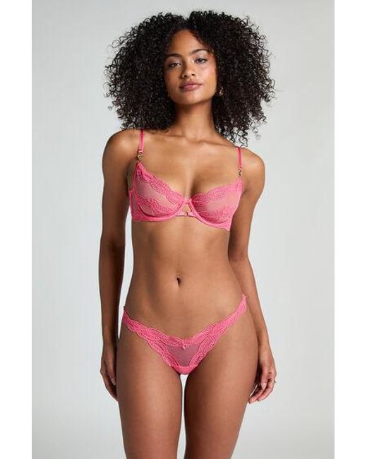 Hunkemöller Tanga Shae in het Red