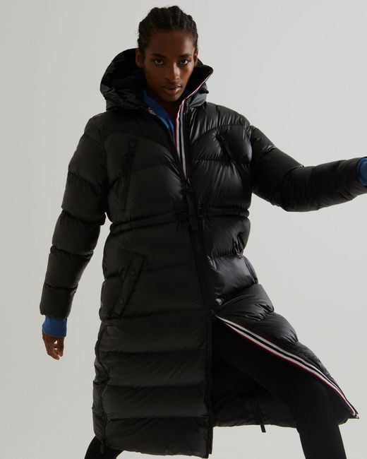 HUNTER Insulated Rubberised Long Puffer Coat in Black | Lyst