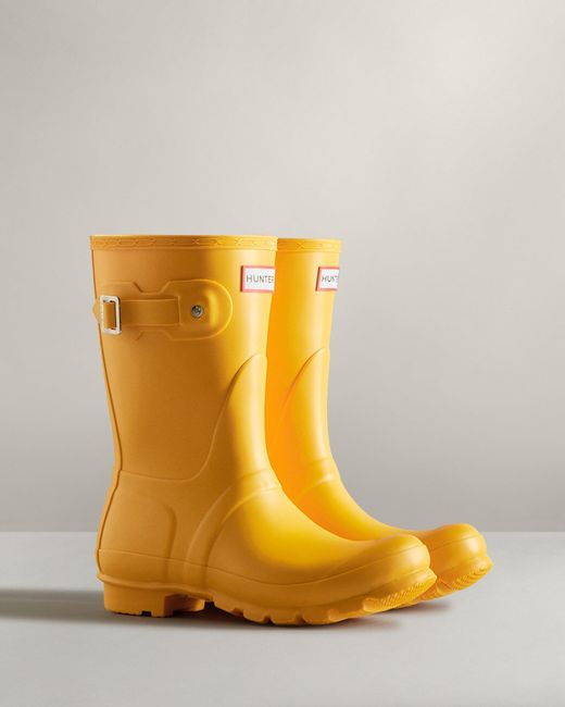 matte yellow hunter boots