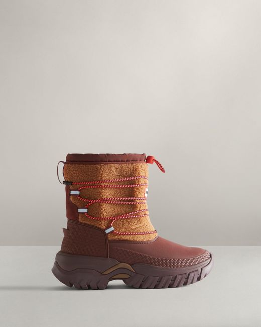 HUNTER Fleece Wanderer Vegan Shearling Insulated Short Snow Boots in Brown Lyst