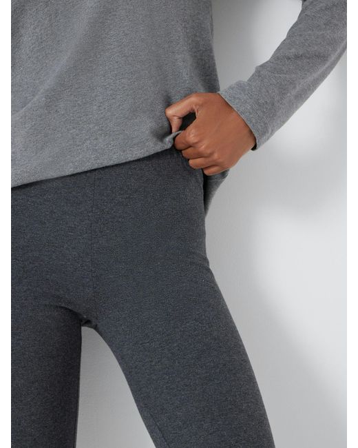 Hush Gray Essential Leggings