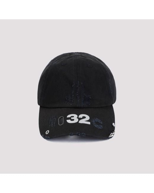 032c Black Multimedia Cap for men