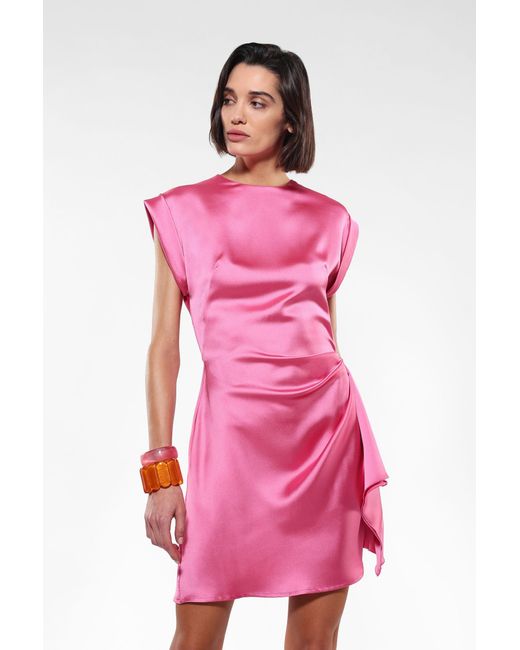 Mini-robe à fronces et mancherons Imperial en coloris Pink