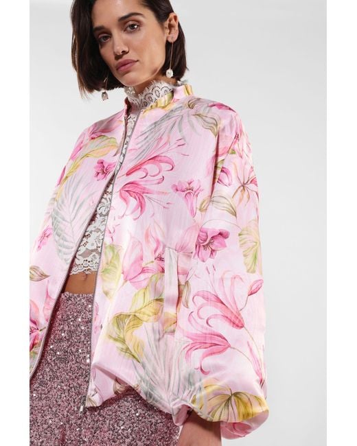 Veste zippée à motif floral et poches passepoilées Imperial en coloris Pink