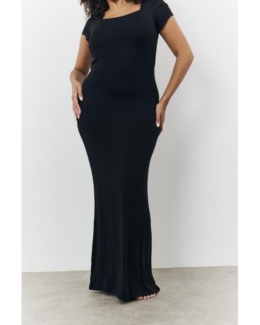 Fits Black Sculpting Cap Sleeve Maxi Dress