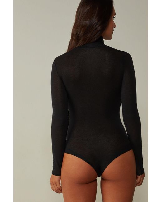 Maglia in Modal Ultralight con Cashmere Collo Alto | Intimissimi