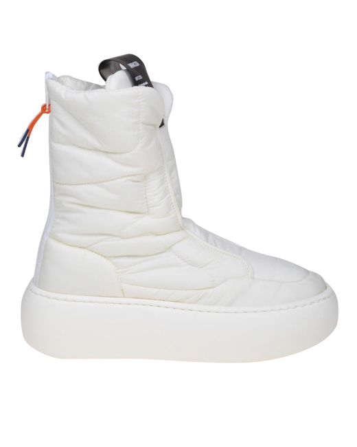 Barracuda Down Boots Color White