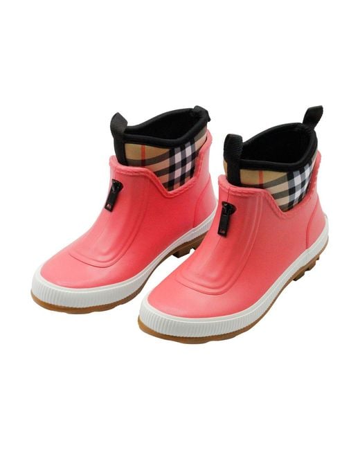 Burberry Pink Boots 100Pl
