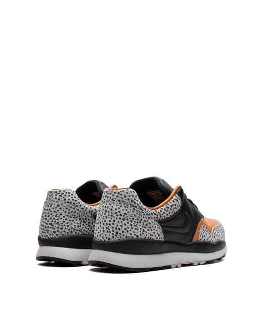 Nike White Air Safari Sneakers Shoes for men