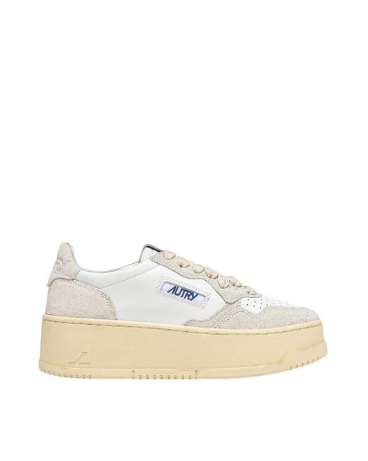 Autry White Platform Low Lea Stars Wht Wht Sneakers