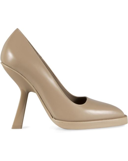 Ferragamo White Leather Pointed-Toe Pumps Calfskin