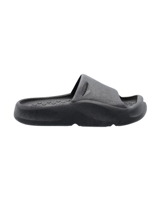black square toe slides