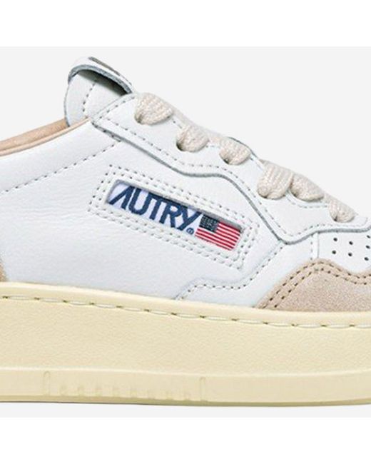 Autry White Medalist Low Sneakers Leather Trainers