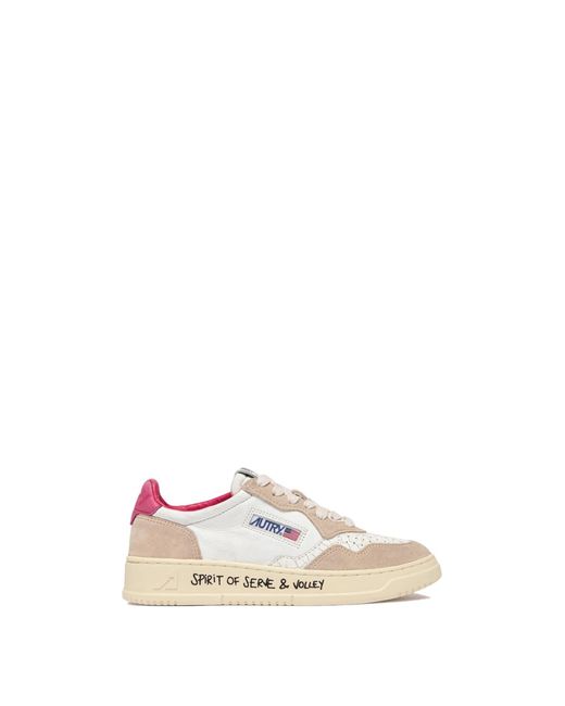 Autry Pink Sneakers Medalist Low
