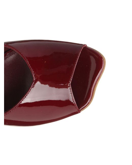 Chloé Purple Patent Leather Slingback Sandals
