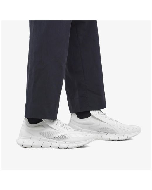 Reebok White Luxury Zig 3D Storm Memory Sneaker