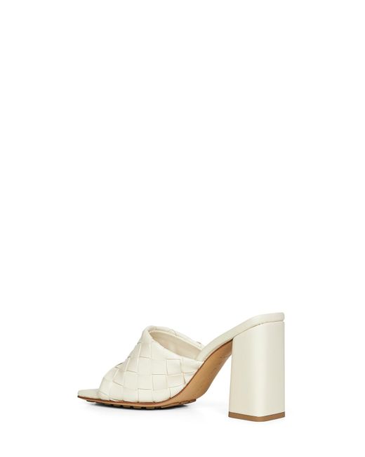 Bottega Veneta White Intrecciato Leather Parco Mules Sandals