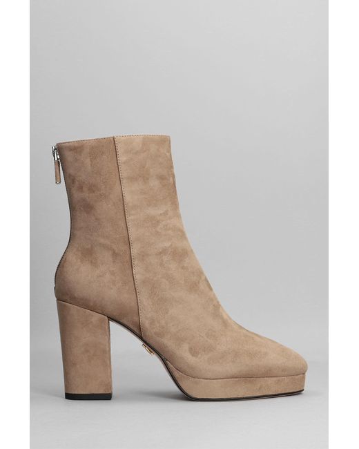 Lola Cruz High Heels Ankle Boots In 