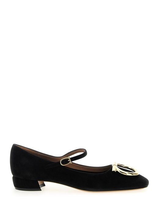 Ferragamo Black Leather Ballerinas