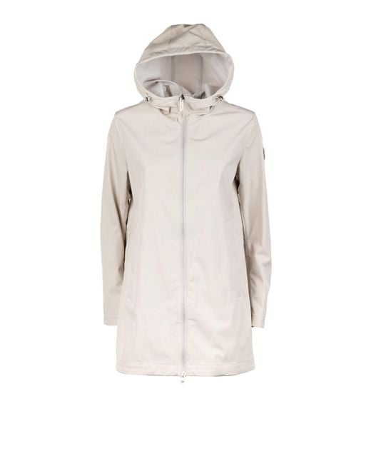 Colmar White Coats