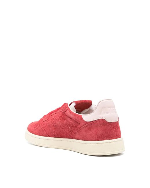 Autry Pink Medalist Flat Low Sneakers